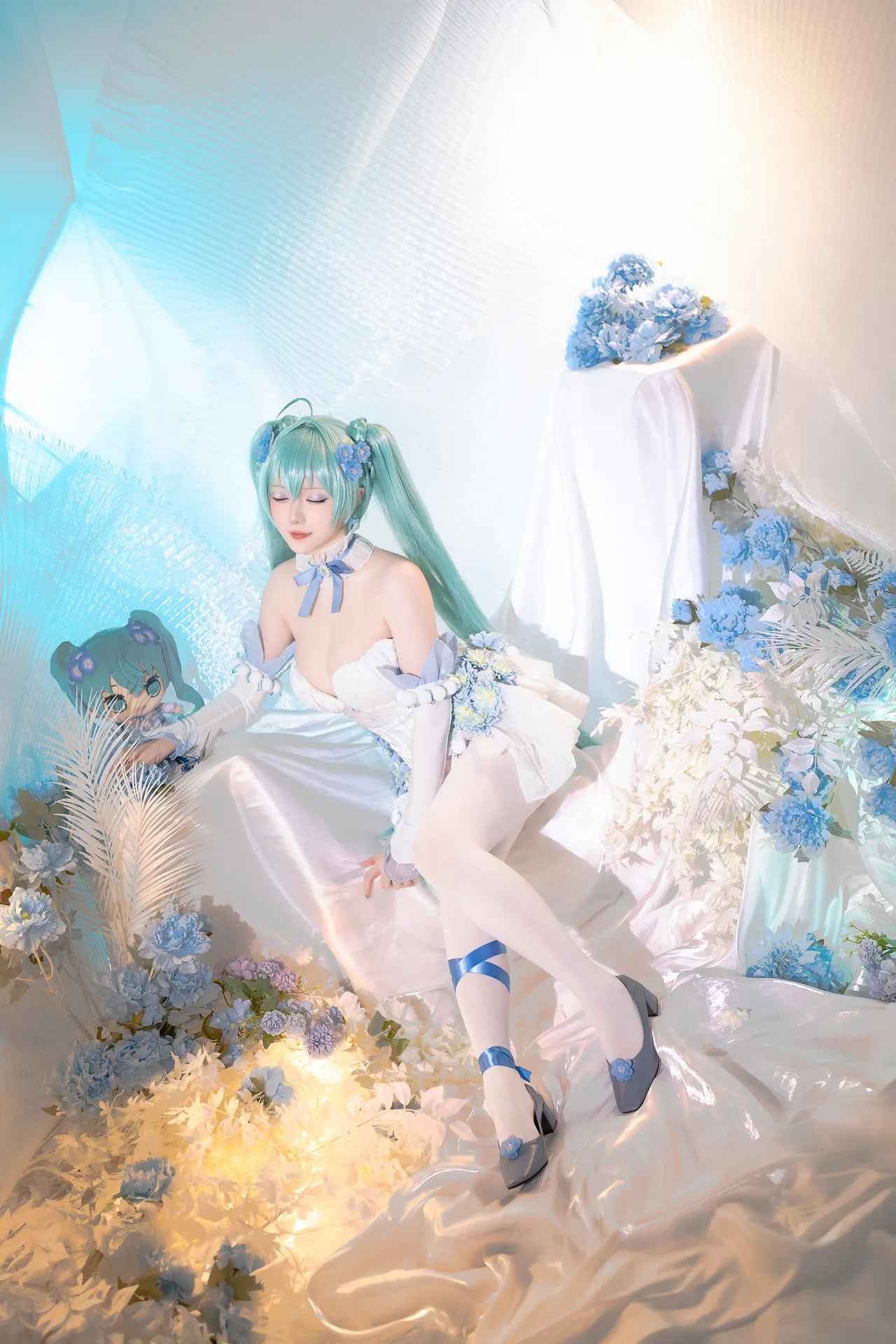 星之迟迟 - NO.215 2024年02月计划A 初音未来 粉蝶花精灵54P1V-4.51GB-erohere14.webp
